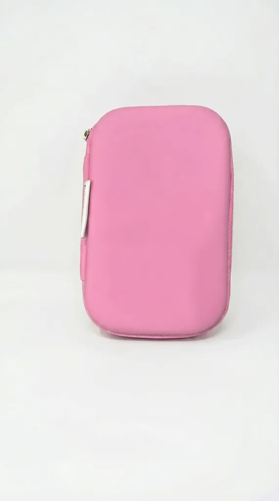 Produit rose fond blanc.webp