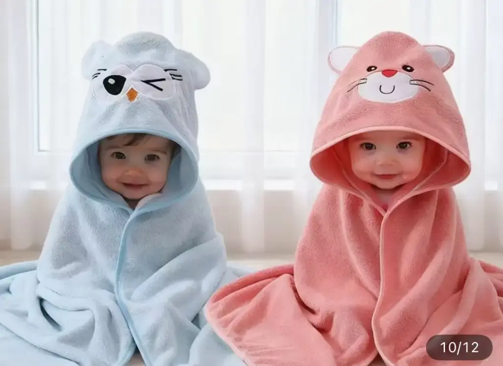 1 Serviette de bain pour bébé en microfibre disponible en 3 couleurs (gris)